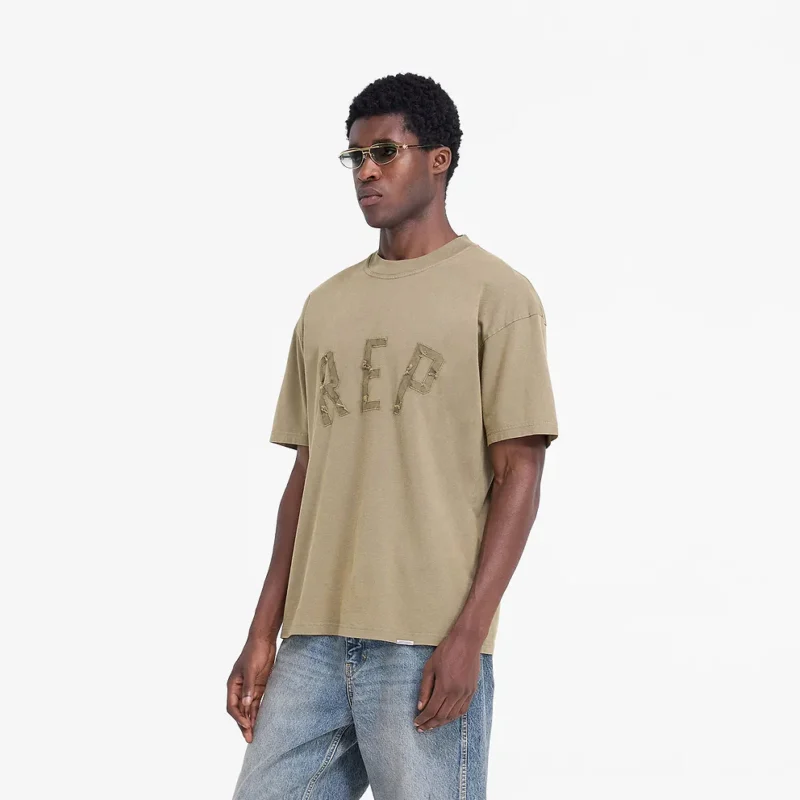 FAWN REP APPLIQUE T-SHIRT